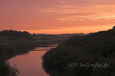 IMG_4428-01.jpg - Sonnenaufgang an der Henne Mølle Å